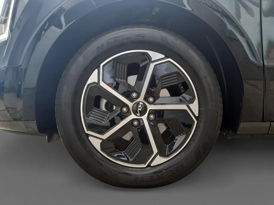 Kia Niro 1.6 GDi Hybrid DynamicPlusLine | Schuifdak | Stoel en stuurverwarming | Dodehoekdetectie | Head-up Display | Camera | verbruik 1 op 20!