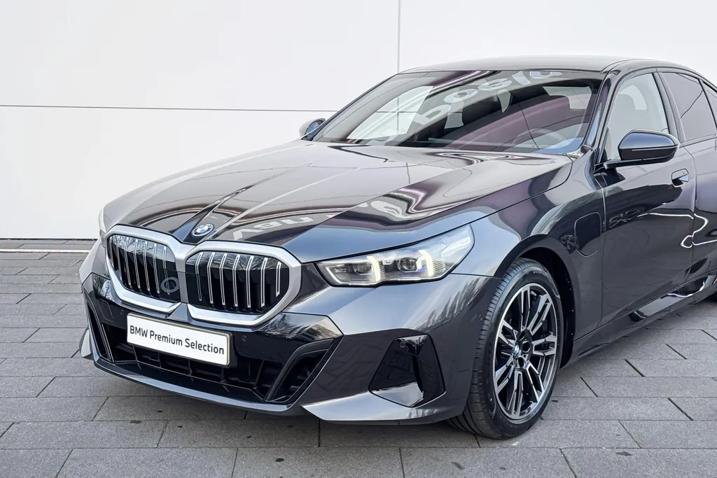 BMW 5 Serie Sedan 530e M Sport Edition