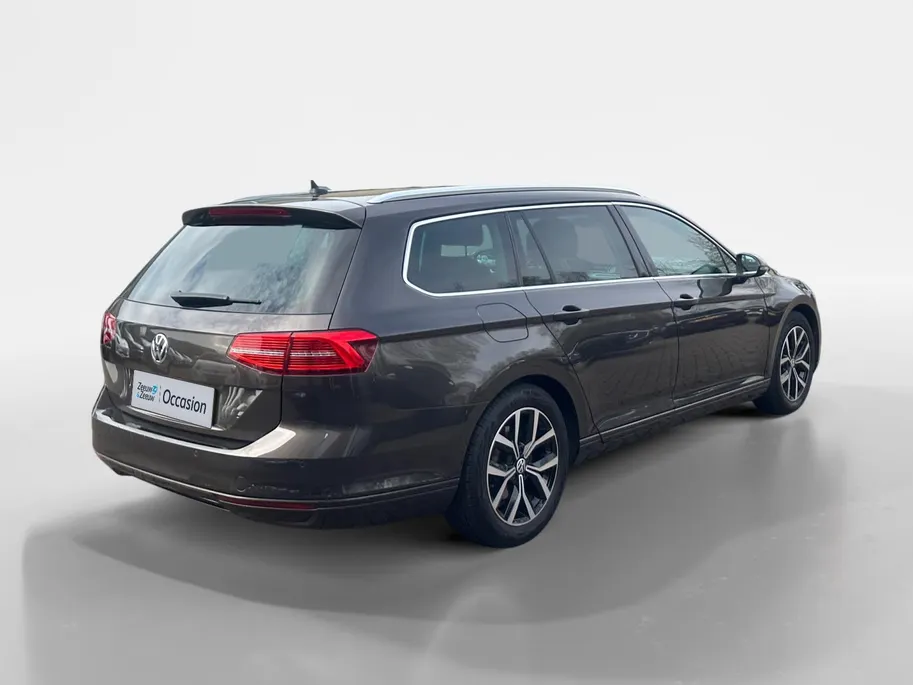 Volkswagen Passat Variant 1.4 TSI Comfortline Business | NL-AUTO | LED | APPLE CAR PLAY/ANDROID AUTO | 12 MAANDEN BOVAG GARANTIE |
