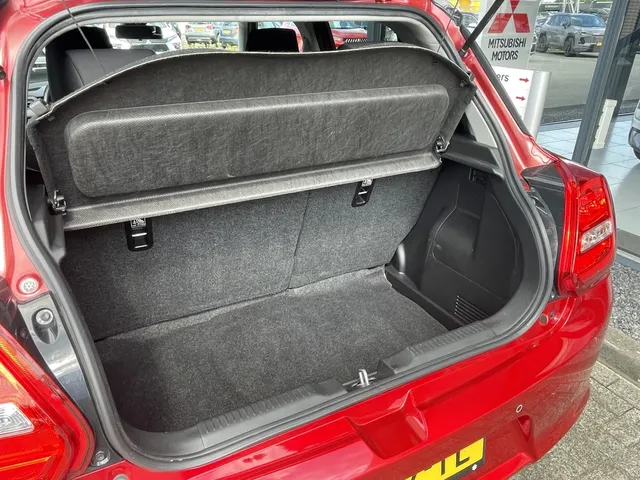 Suzuki Swift 1.2 Style Smart Hybrid