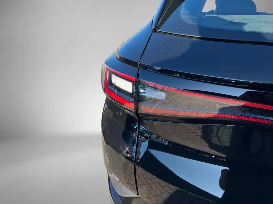 Volkswagen ID.4 Pro 77 kWh 204PK · SOH 94,2% · Warmtepomp · Navigatie · Camera + parkeersensoren · Stoelverwarming · Keyless ·