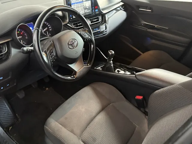Toyota C-HR 1.2 Dynamic Navigatie