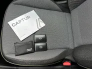 Renault Captur 1.8 E-Tech full hybrid 160 techno | Automaat | Apple Carplay & Android Auto | Cruise & Climate Control | Camera | Parkeersensoren | Navigatie | 12 Maanden BOVAG Garantie