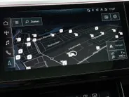 Audi e-tron 55 300kW/408PK S Line 95Kwh · SOH 94,6% · Panoramadak · Leder/Alcantara · 360°Camera + Parkeersensoren · Stoelverwarming ·