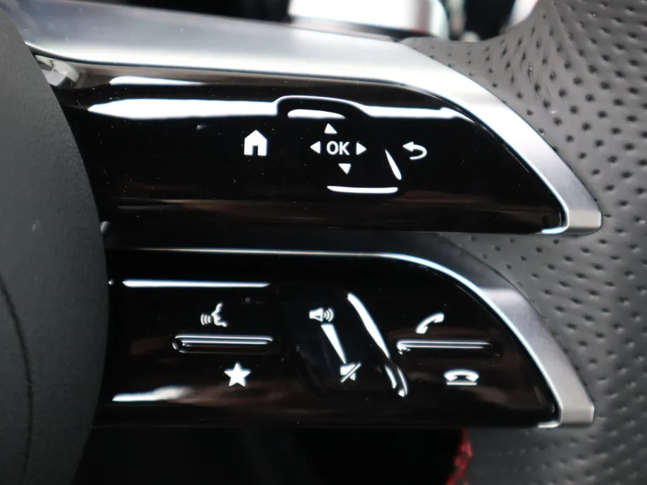 Mercedes-Benz A-Klasse 250 e Business Solution AMG