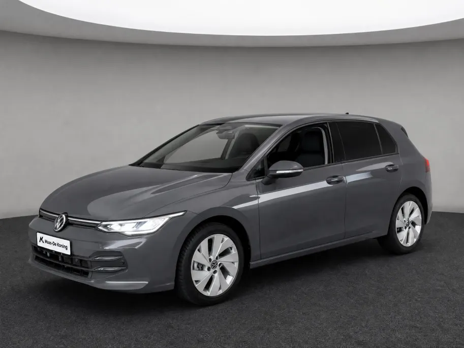 Volkswagen Golf Life Edition 1.5 eHybrid 204 PK 6 versn. DSG · Draadloze telefoonlader · Achteruitrijcamera · Privatelease Van 594,- voor  472,- obv 24 maanden! · Prijs is inclusief inruilpremie · MEGA SALE