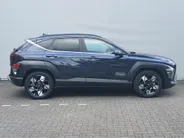 Hyundai Kona 1.6 GDI HEV 138pk DCT Premium Sky / DIRECT LEVERBAAR! / Demonstratieauto /