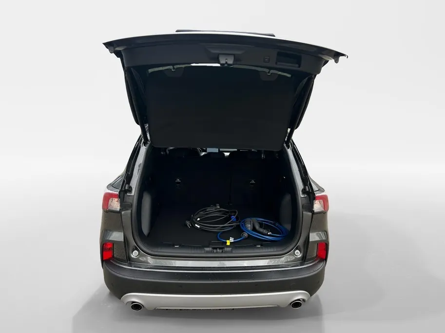 Ford Kuga 2.5 PHEV Titanium |NL Auto|Winterpack| Achteruitrijcamera| Apple Carplay/Android Auto|Elek achterklep| 12 maanden Bovag garantie|