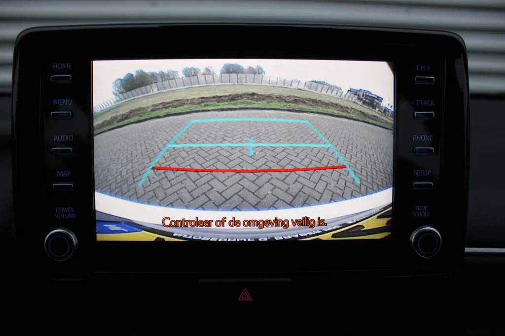 Mazda 2 Hybrid 1.5 Agile | Airco | Cruise | Stoelverwarming | 15' LM | Comfort & Safety pakket |