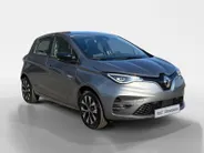 Renault ZOE R135 Evolution 52 kWh Automaat | DEMO | Camera | Parkeersensoren | Apple CarPlay/Android Auto | Climate Control | Full LED | Lichtmetalen Velgen | Digital Cockpit | Cruise Control |