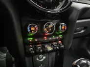MINI Cooper 3-deurs Electric MINI Yours