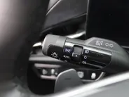 Kia Niro 1.6 GDi Hybrid DynamicPlusLine | Schuif-/kanteldak | Stuur-/stoelverwarming | Cruise adapt. | Camera | HUD | LED | Clima | 16' LM | Navi |