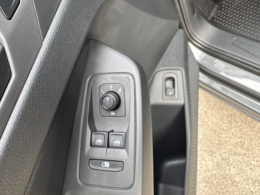 Ford Transit Connect 1.5 EcoBoost PHEV L2 Trend 150PK | Trekhaak | Navigatie | Climate Control | Cruise Control