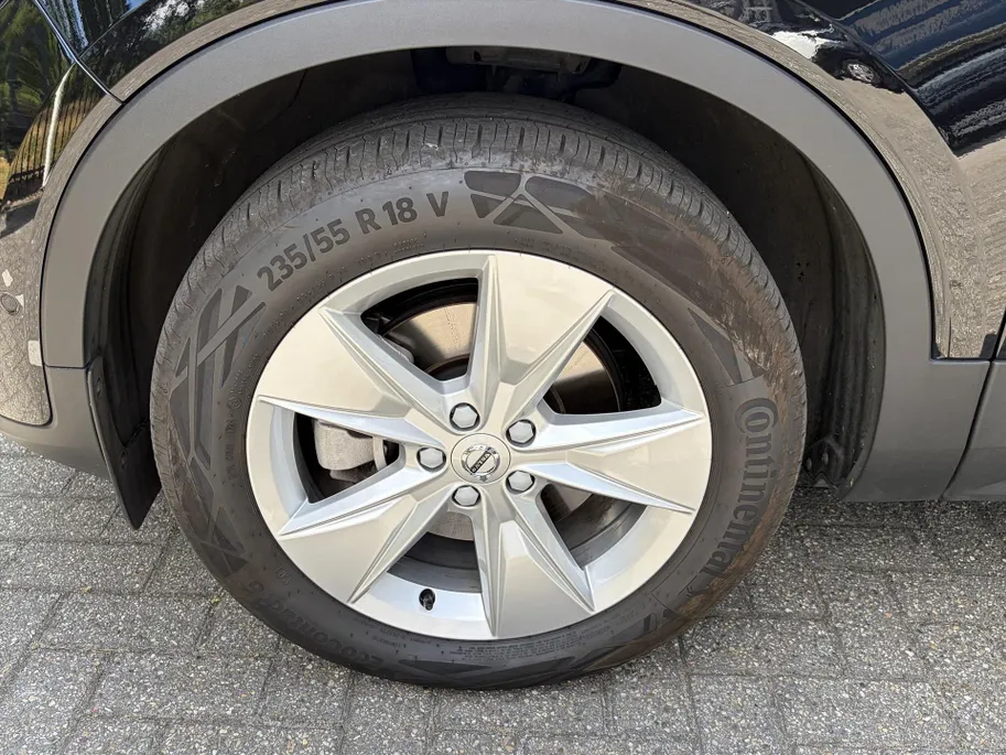 Volvo XC40 B3 2.0 163pk Mild Hybrid Automaat Essential |23dkm!