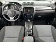 Suzuki Vitara 1.5 Hybrid Select *Automaat*Navi+Camera*Climate Control*Stoelverwarming*Adapt.Cruise Control*LM.Velgen*1ste eigenaar!