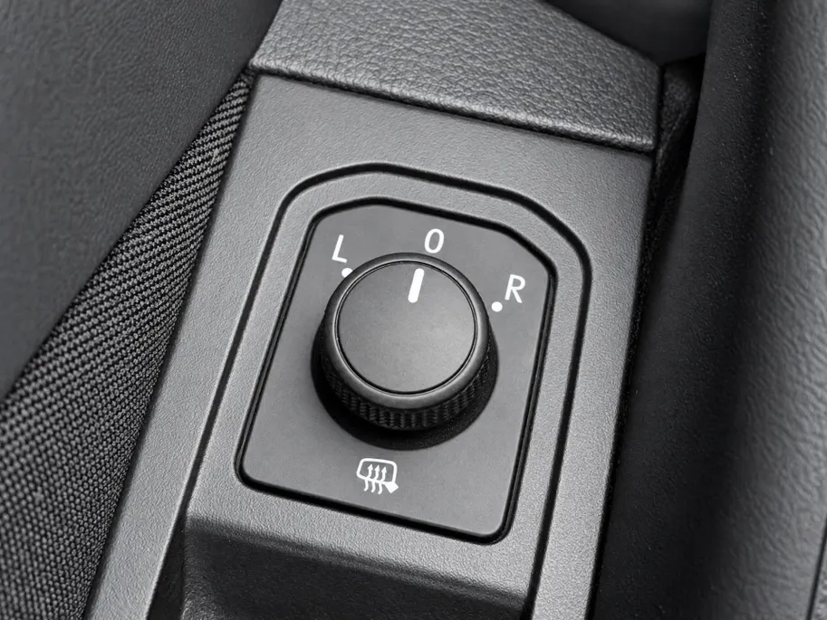Škoda Kamiq 1.0 TSI 110pk DSG Monte Carlo · Camera · Keyless · Stoelverwarming · Apple/Android Car Play · Elek. Achterklep · 18'Velgen · Sportstoelen ·