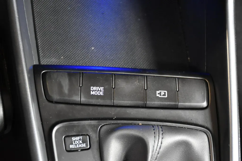 Hyundai i20 1.0 T-GDI 48V MHEV DCT Comfort I Navi + Camera I Automaat