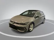 Volkswagen Golf 1.5 272pk DSG eHybrid GTE · Panoramadak · 360 Camera · Dodehoek Detectie · Stoel-& Stuurverwarming · 17'' Inch · Garantie t/m 18-11-2030 of 100.000km
