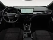 Ford Focus Wagon 1.0 EcoBoost Hybrid ST Line | Navigatie | Winterpakket | Parkeersensoren | Cruise Control | Android Auto/ Apple Carplay | 12 maanden garantie