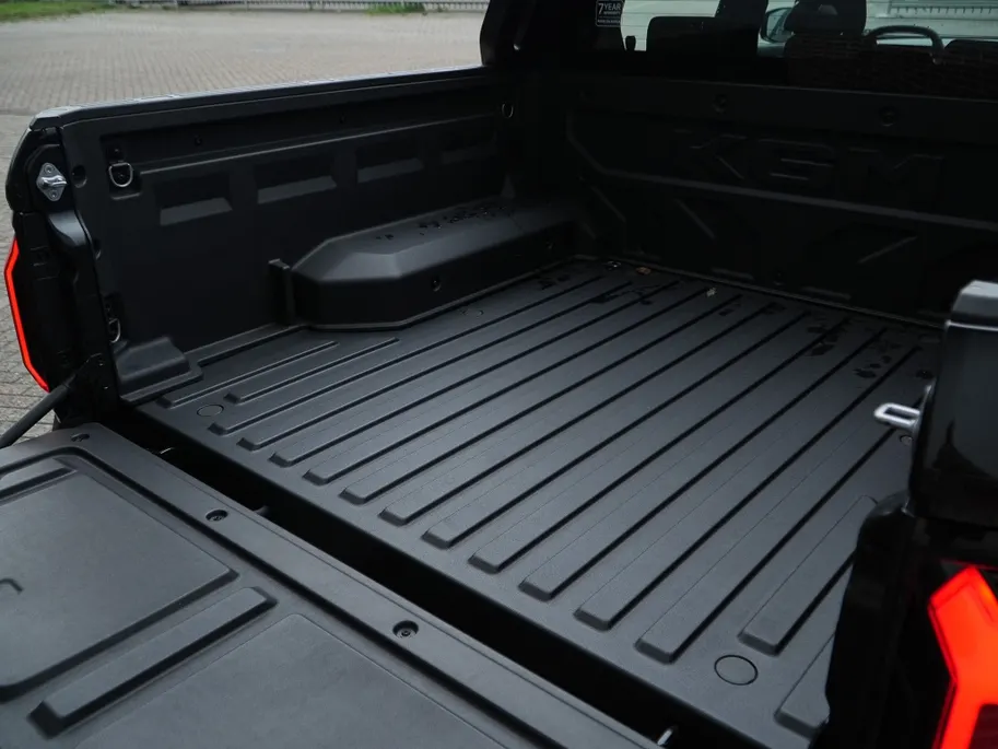 SsangYong Musso EV 80,6 kWh BLACKLINE 4WD 237PK
