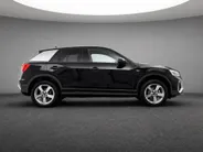 Audi Q2 35 TFSI S Edition 150 PK · Assist. pakket parking · Privacy glas · Stoelverwarming voorin · MEGA Sale
