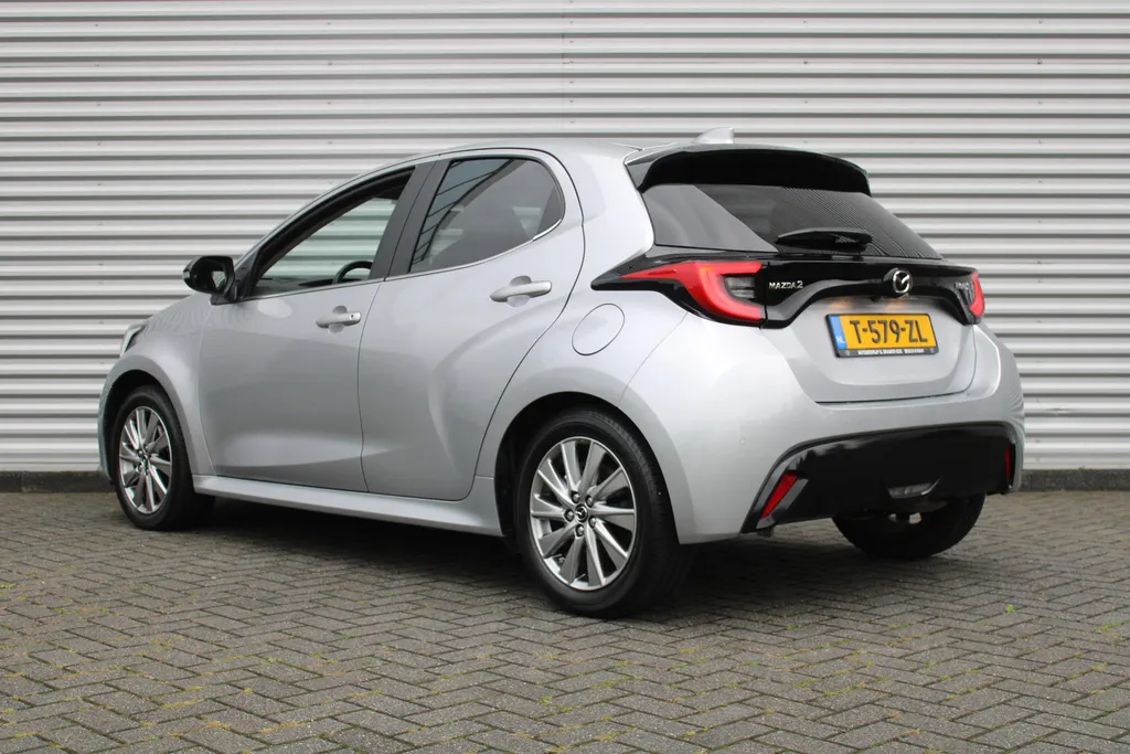 Mazda 2 Hybrid 1.5 Select | Airco | 16'LM | navi | Cruise | Stoelverwarming | Draadloos laden |