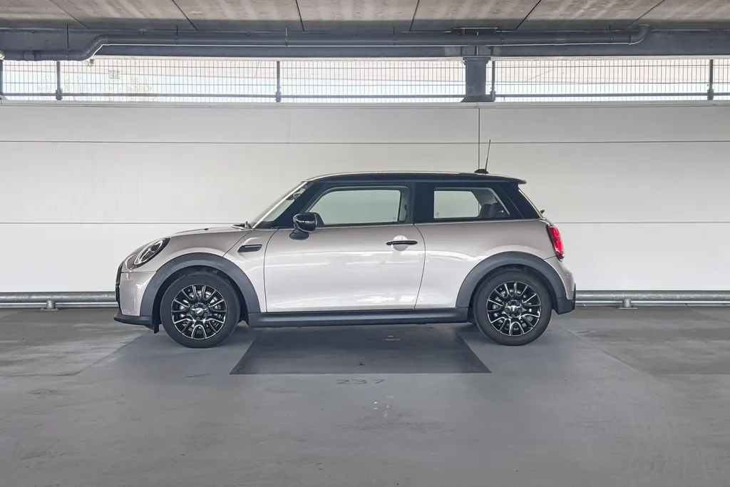 MINI Cooper 3-deurs Cooper Business Edition