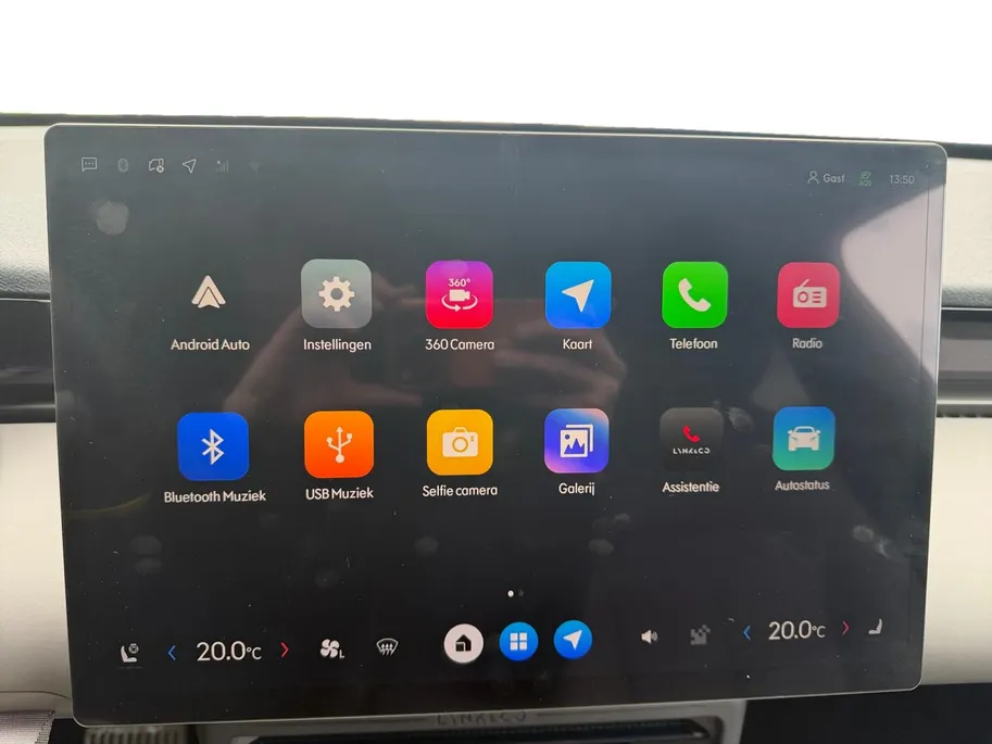 Lynk & Co 02 More 66 kWh 360 Camera | Panodak | Addaptive cruise control | Stuur + stoelverwarming | Rest fabrieksgarantie