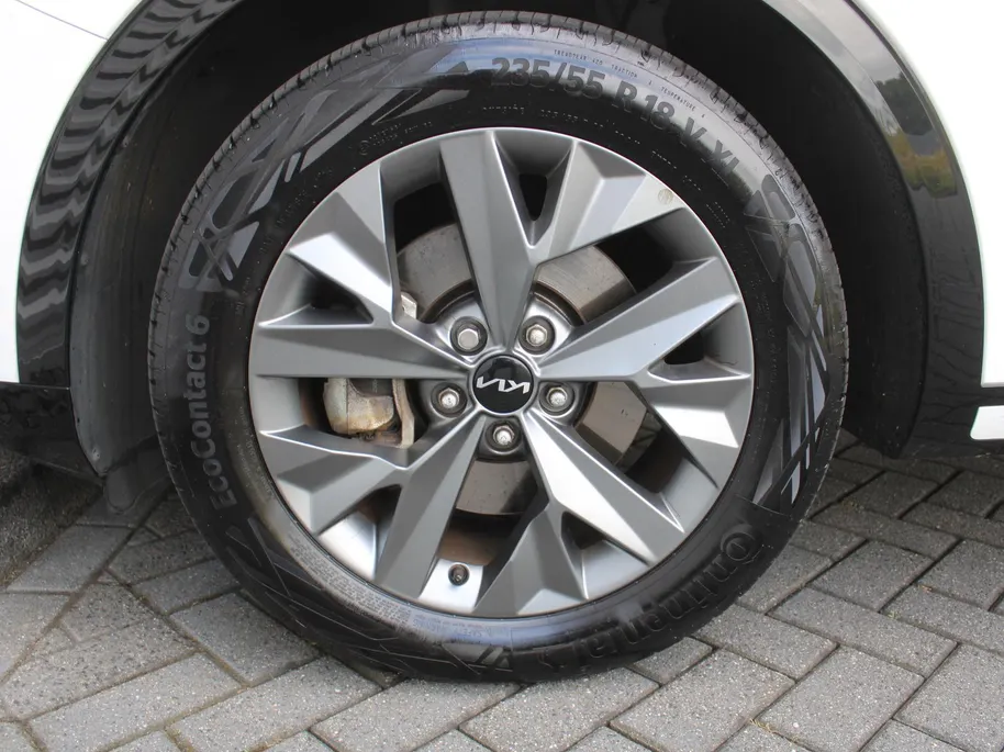 Kia Sportage 1.6 T-GDi Hybrid GT-Line | Stuur-/stoelverwarming | Elek. stoelverstelling + achterklep | Schuifdak | 18' LM | Cruise adapt. | Camera |
