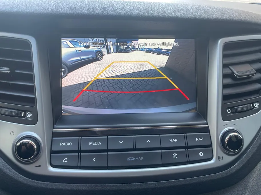 Hyundai Tucson 1.6 T-GDi Premium 4WD | STOEL VERWARMING | SCHUIFKANTELDAK | CAMERA | NAVIGATIE | ELEKTRISCHE STOEL |