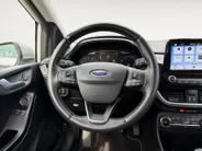Ford Fiesta 1.0 EcoBoost Titanium | 1e Eigenaar | NL-Auto | Nieuwe distributieriem | Camera | Adaptive Cruisecontrol | Voorruitverwarming | B&O Audio | Navigatie | Apple Carplay&Android Auto | Climate Control | Dealer onderhouden |