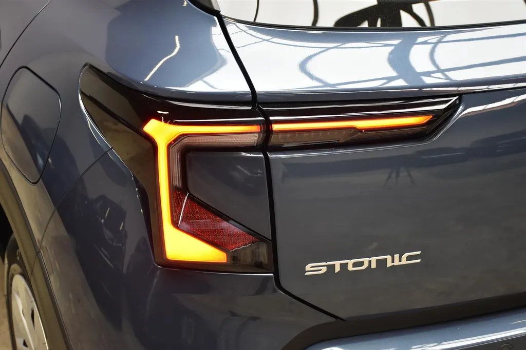 Kia Stonic 1.0 T-GDi MHEV 115pk DynamicLine