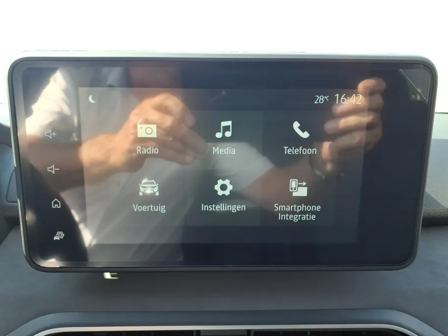 Dacia Jogger 1.6 Hybrid 140 Extreme 7p. Automaat | Airco/climate | Navigatie | Android/Apple car play | 1 jaar Garantie.