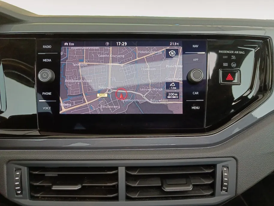 Volkswagen Polo 1.0 TSI Highline Business R | Panoramadak | Digitaal instrumentenpaneel | Achteruitrijcamera |