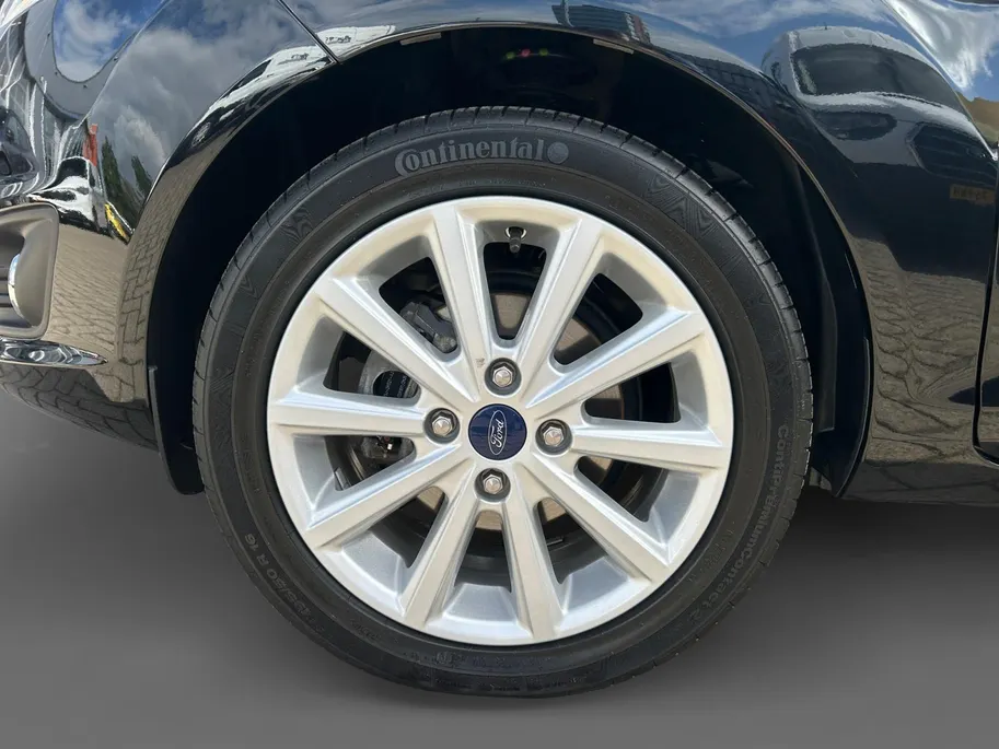 Ford Fiesta 1.0 EcoBoost Titanium |Automaat| Navigatie| Voorruitverwarming| lichtmetalen velgen 16'| 12 maanden Bovag garantie|