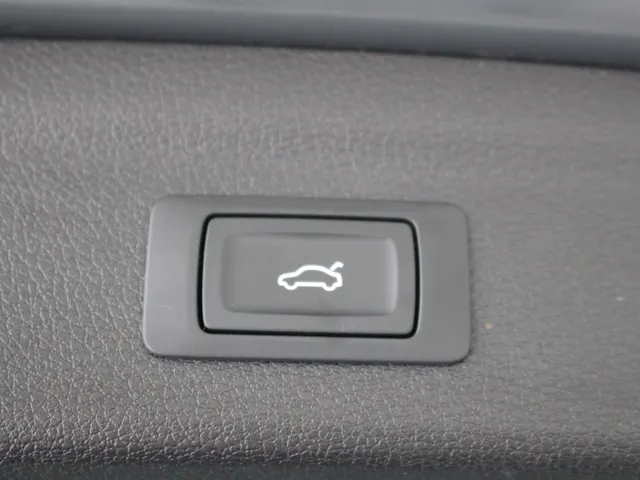 Audi Q3 35 TFSI Business Edition Android auto /  Apple Carplay | Climate Control | Cruise Control | Stoelverwarming