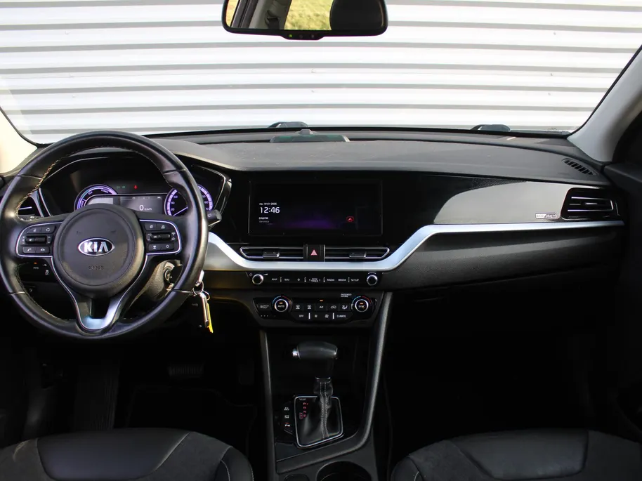 Kia Niro 1.6 GDi PHEV DynamicLine | Plug-in Hybride | Camera | Cruise adapt. | Clima | Navi | Parkeersensor v+a | Apple Carplay/Android Auto | 16' LM | Dealeronderhouden |