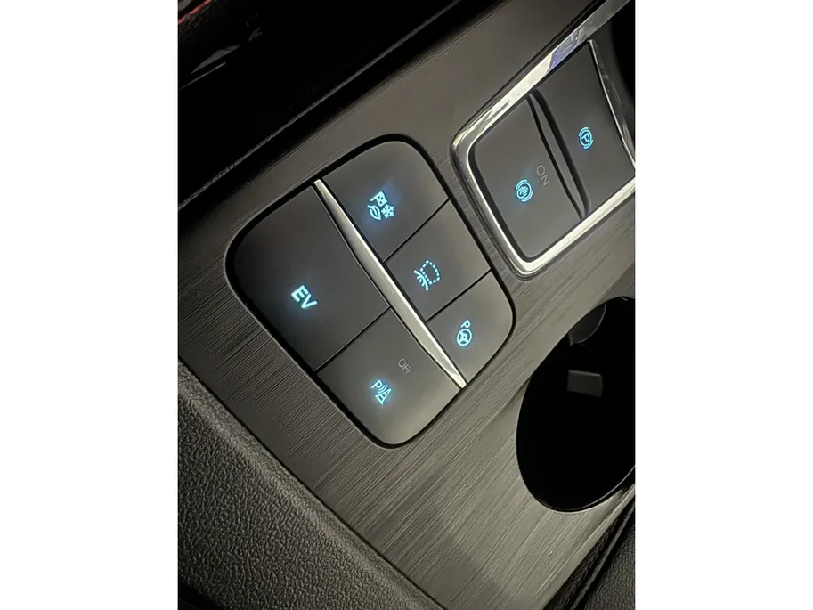 Ford Kuga 2.5 PHEV ST-Line X | Winterpack | Driver Assistance Pack | Technology Pack |