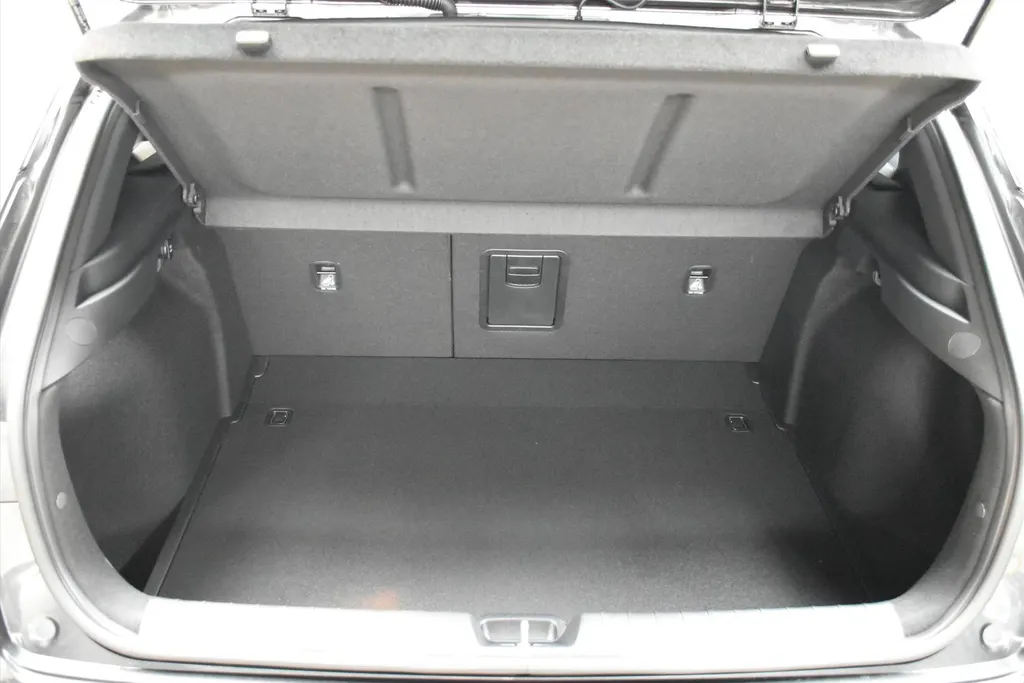 Kia K4 1.0 T-GDi MHEV 115pk DCT7 GT-Line Launch Edition (schuifdak)