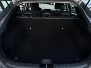 Kia XCeed 1.0 T-GDi DynamicLine | Trekhaak | Achteruitrijcamera | Parkeersensoren achter | Apple/Android Carplay | Navi | Climate Control | LMV