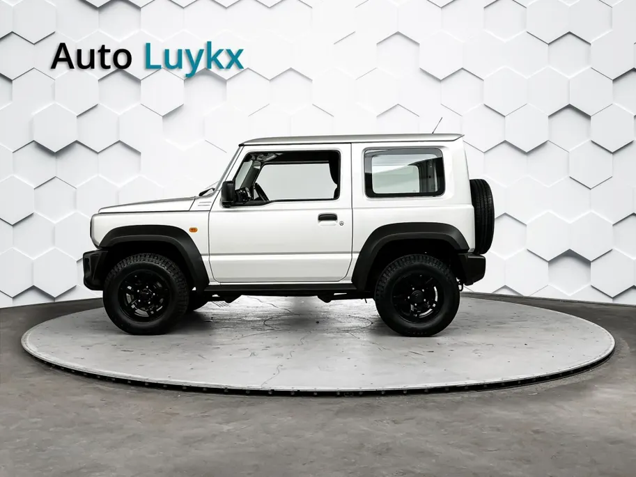 Suzuki Jimny 1.5 Professional Allgrip | 4 x 4 | L.M. Velgen | Cruise Control
