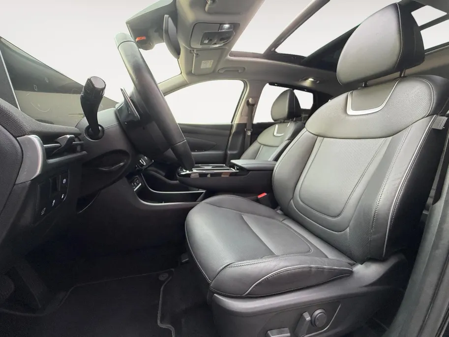 Hyundai Tucson 1.6 T-GDI PHEV Premium Sky 252PK | 66km WLTP elektrisch | Navigatie | Apple Carplay & Android Auto | Stoelventilatie & verwarming | Schuif- kanteldak | 360 camera |