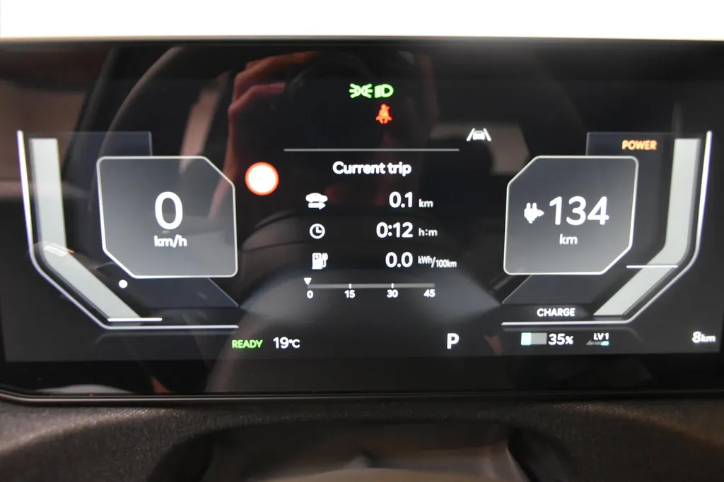 Kia EV2 61 kWh 135pk (5-zits) Black-Line