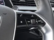 Audi e-tron 55 408pk Quattro S edition 95 kWh · SOH 97% · Panoramadak · Luchtvering · 360 Camera · B&O Audio · Virtual Mirror's · Elek. Voorstoelen · 21'' Inch ·