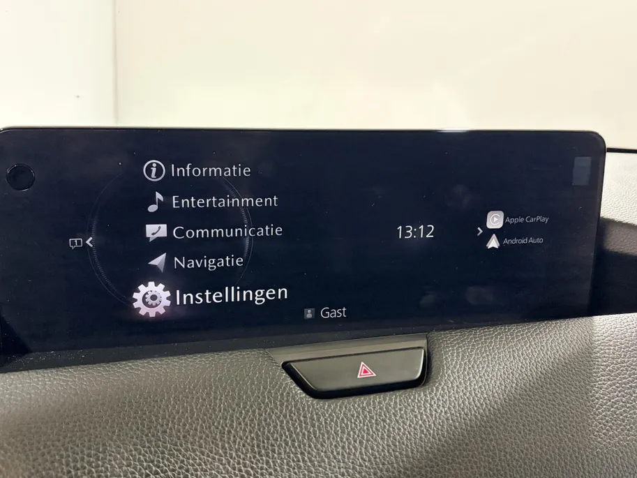 Mazda CX-60 325PK e-SkyActiv PHEV Takumi Automaat | Trekhaak | Digital Cockpit | 360 Camera | Head-Up Display | Schuif/Kantel Dak | Stoel & Stuurwiel Verwarming | Apple Carplay/Android Auto | Adaptieve Cruise Control | Dode Hoek Detectie | Elektrische Achterklep |