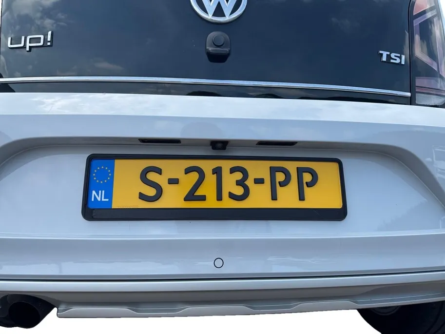 Volkswagen up! 1.0 TSI BMT cross up! | Parkeercamera | Stoel + Stuurverwarming | Climate control | Bluetooth | Lm-velgen