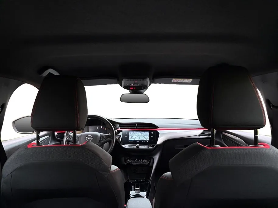 Opel Corsa-e GS Line 50 kWh | Navigatie | Cruise Control | Apple Carplay/Android Auto | Achterruitrij Camera | Lichtmetalen Velgen |