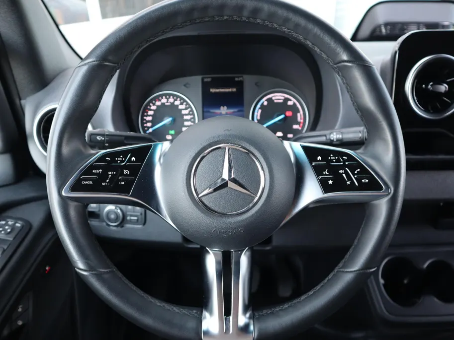 Mercedes-Benz eSprinter 320 L2 SELECT 81kWh 313km WLTP