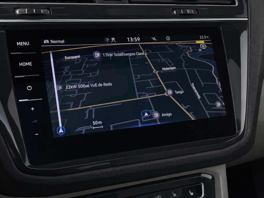 Volkswagen Tiguan 1.4 TSI 245pk DSG eHybrid Elegance · Camera · Panoramadak · Wegklapbare Trekhaak · Apple/Android Car Play · 18'' Inch ·