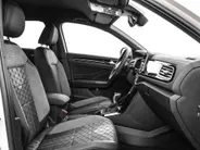 Volkswagen T-Roc 1.5 TSI 150pk DSG R-Line · Camera · Keyless · Dodehoeksensor · Stoelverwarming · ACC · Elek. Achterklep · 18'Velgen · Garantie t/m 19-02-2027